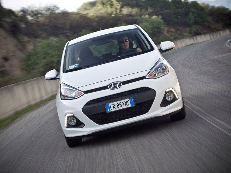 Contacto: Hyundai i10, esencia en frasco pequeño
