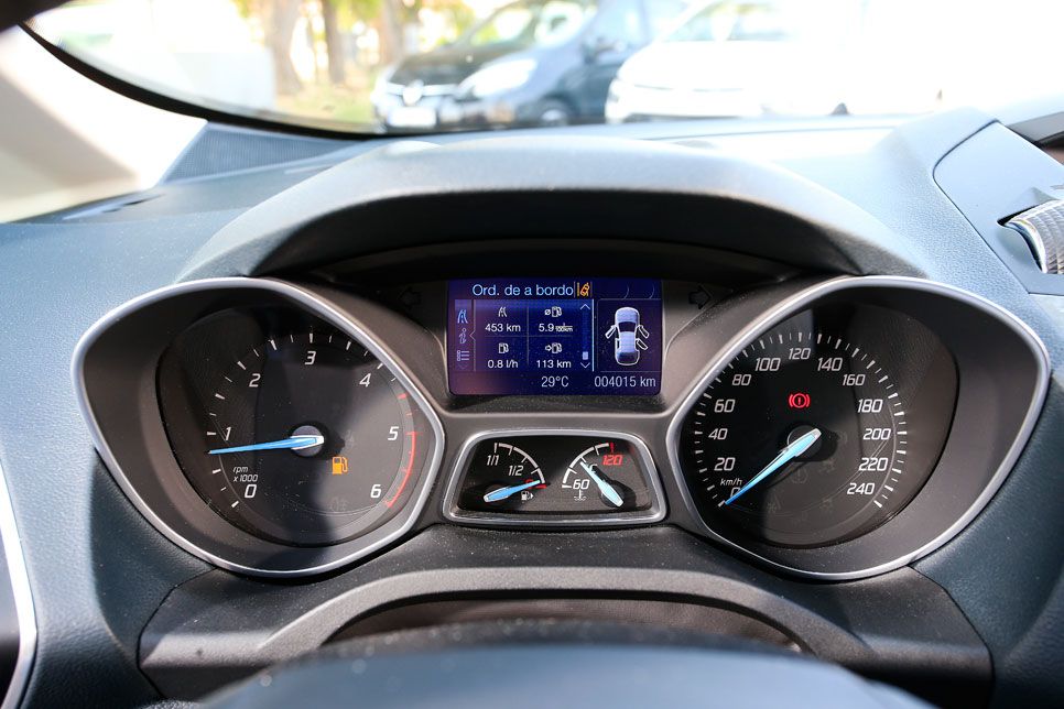 Citroën C4 Picasso vs Ford C-Max y Renault Scénic