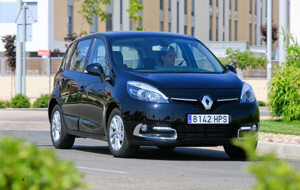Citroën C4 Picasso vs Ford C-Max y Renault Scénic