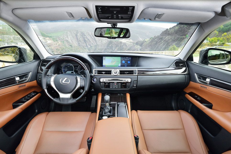 Lexus GS 300h, interior