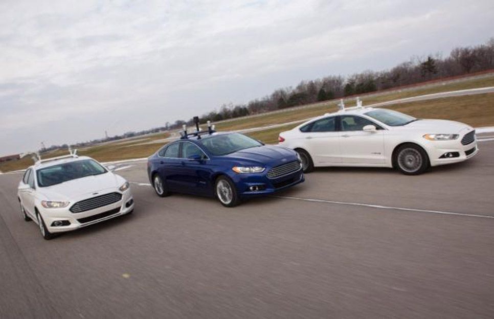 Ford Fusion Híbrido automatizado