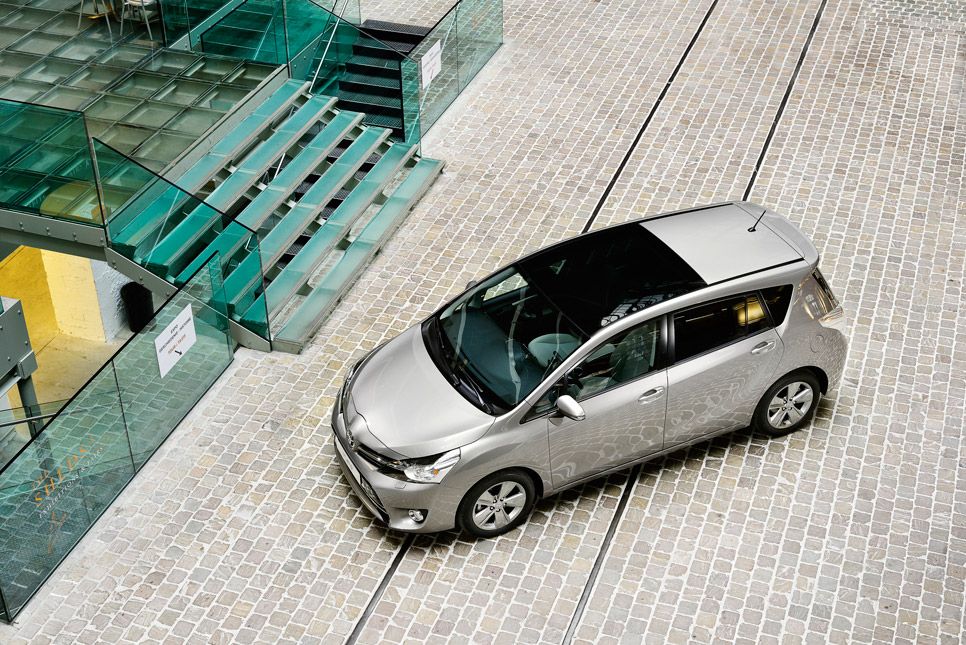 Toyota Verso 1.6 D-4D, con motor BMW