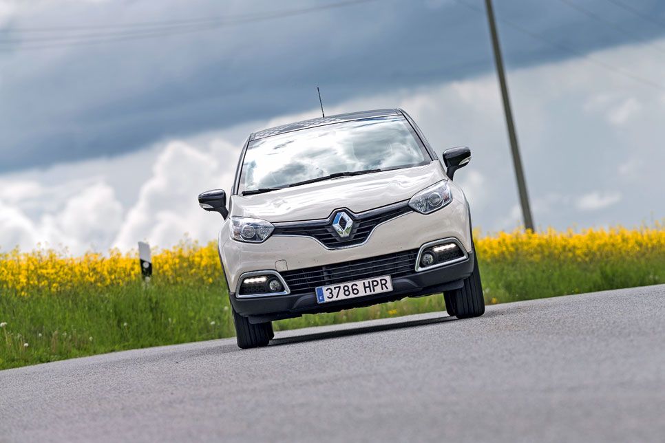 Peugeot 2008 1.6 e-HDI y Renault Captur 1.5 dCi, aventuras urbanas