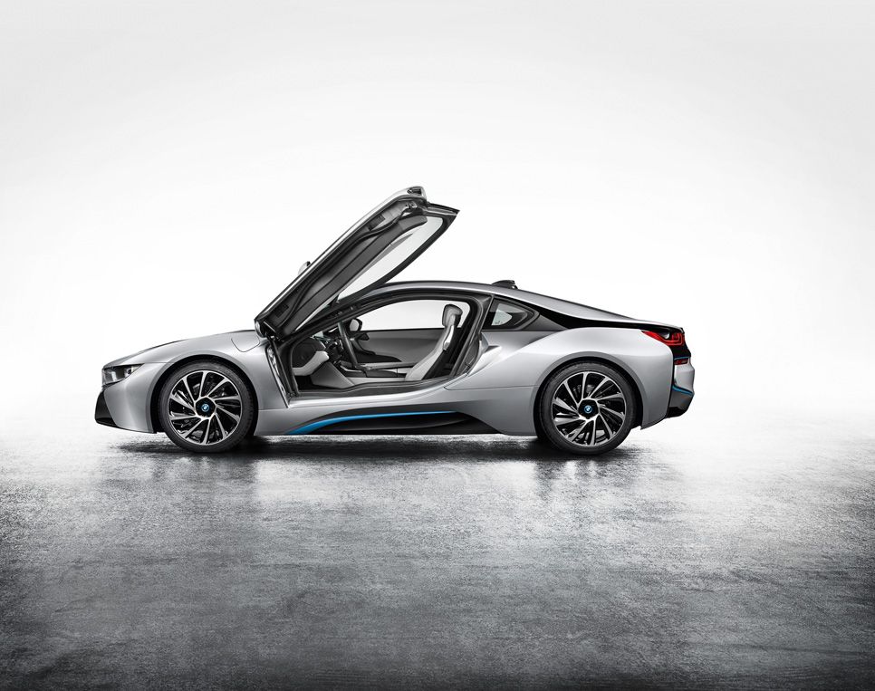 Precio del BMW i8, desde 129.900 euros