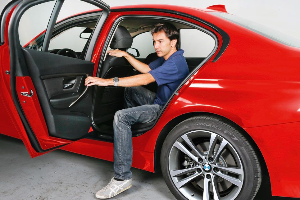 BMW 328 vs. Mercedes CLA