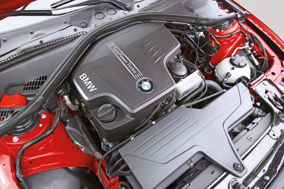 BMW 328 vs. Mercedes CLA