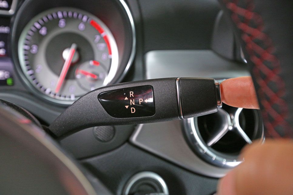 BMW 328 vs. Mercedes CLA