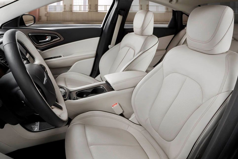 Chrysler 200 2015