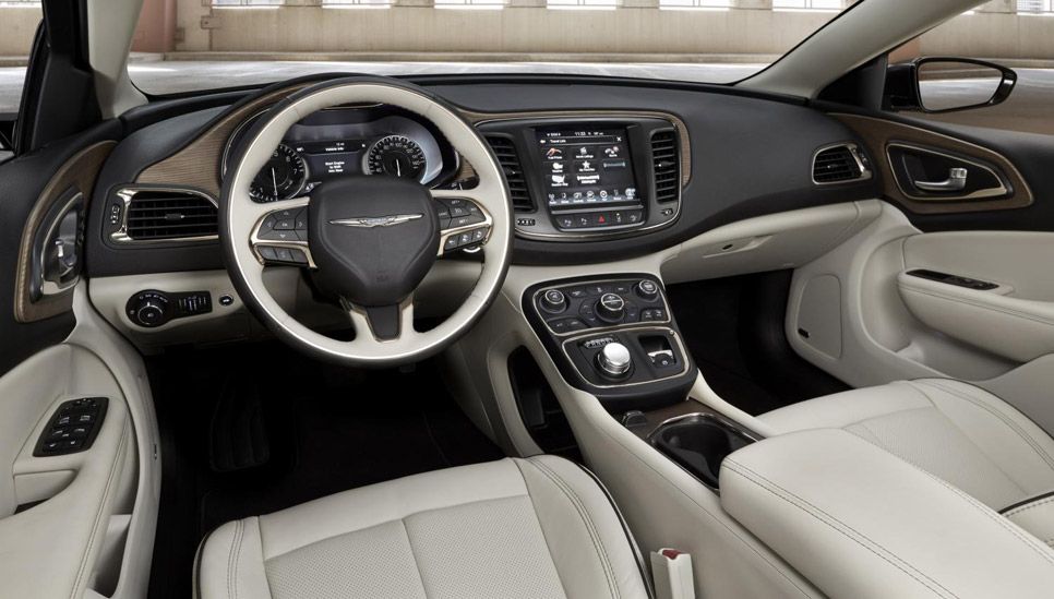 Chrysler 200 2015