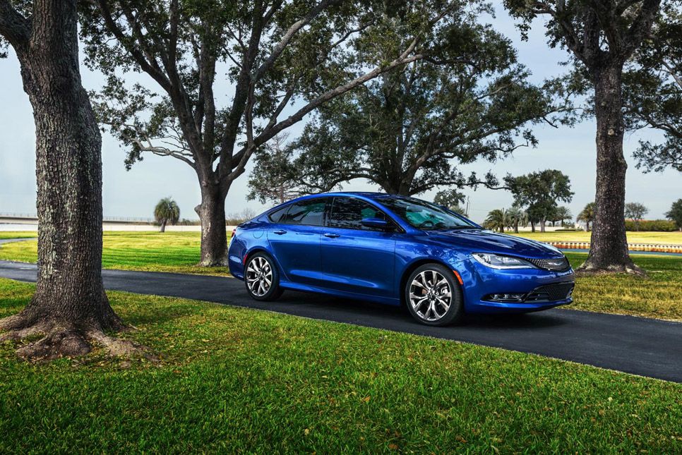 Chrysler 200 2015