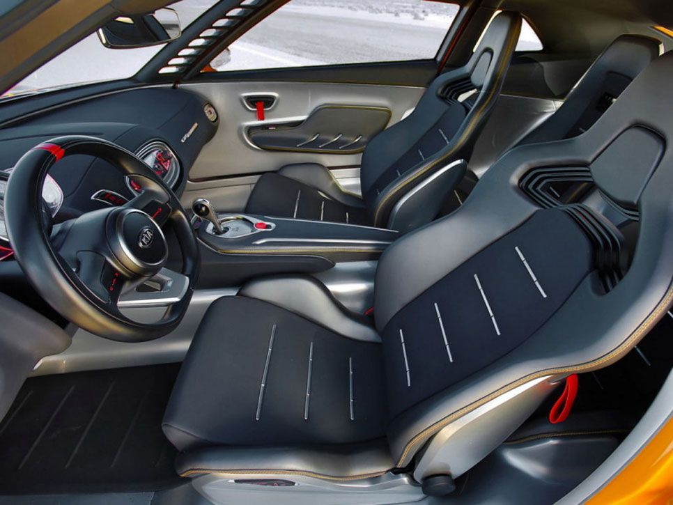Kia GT4 Stinger, primeras fotos