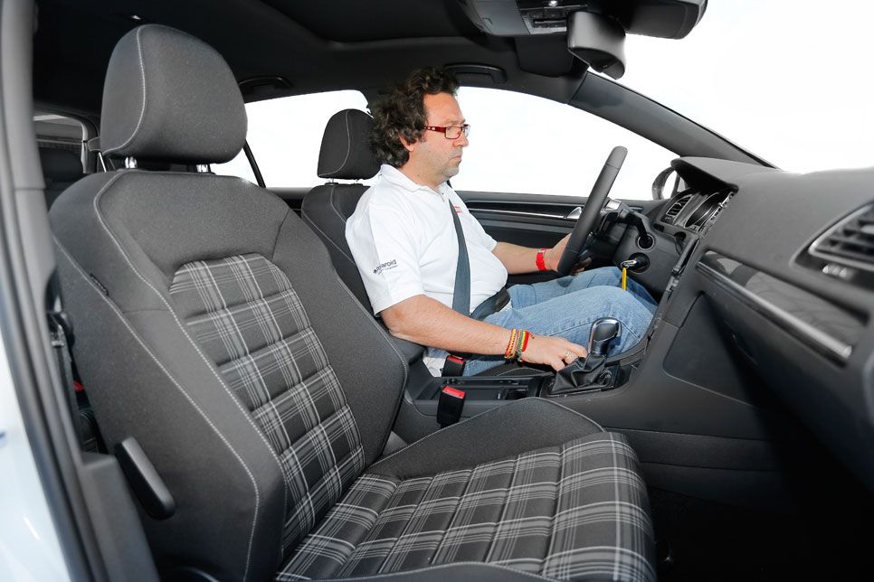 Comparativa: BMW 120d vs Volkswagen Golf GTD