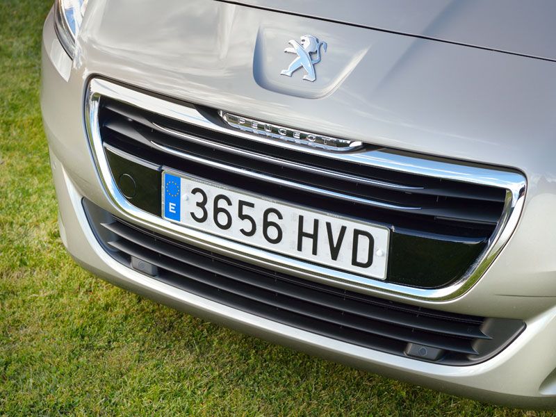 Contacto: Peugeot 5008,  te gustará su nueva imagen