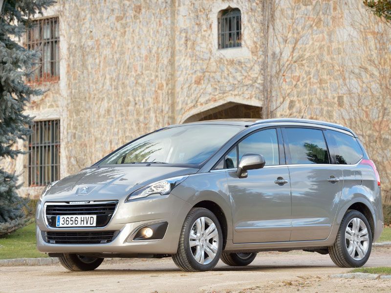 Contacto: Peugeot 5008,  te gustará su nueva imagen