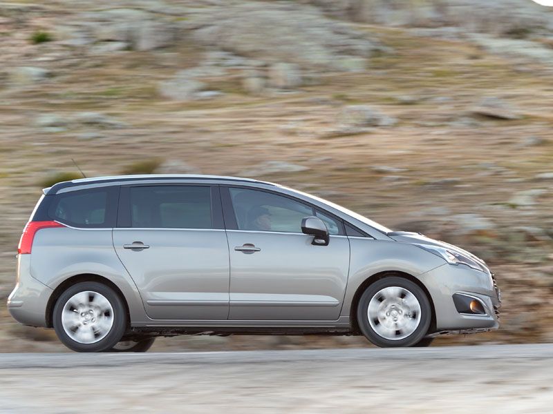 Contacto: Peugeot 5008,  te gustará su nueva imagen