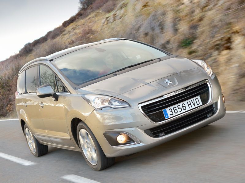 Contacto: Peugeot 5008,  te gustará su nueva imagen