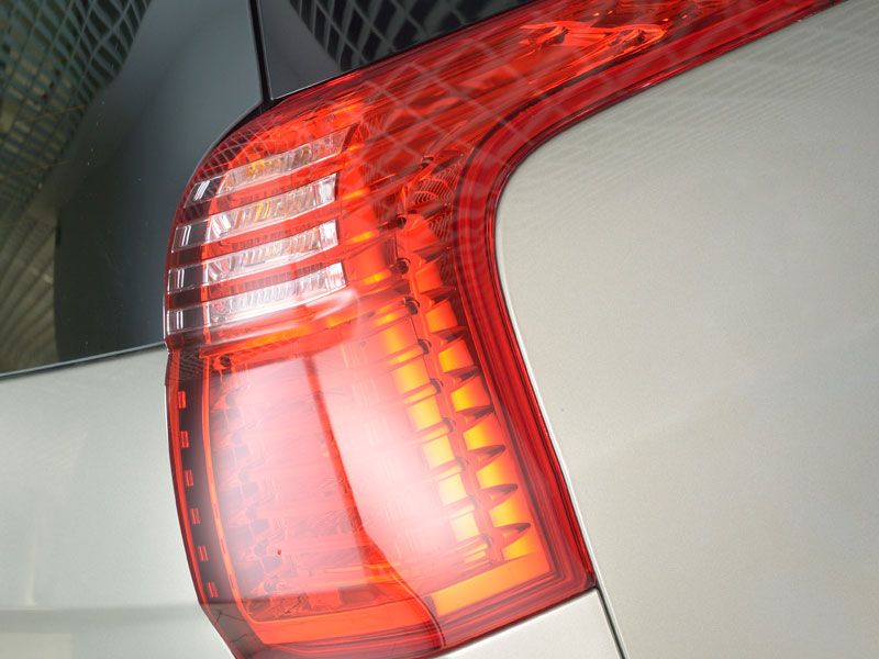 Contacto: Peugeot 5008,  te gustará su nueva imagen