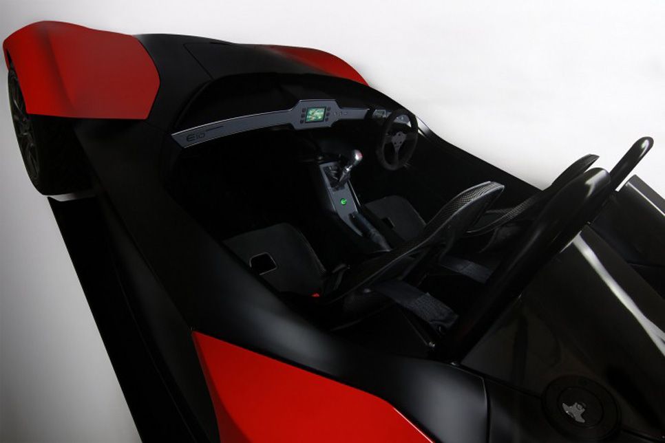 Zenos E10 Roadster, ligereza deportiva