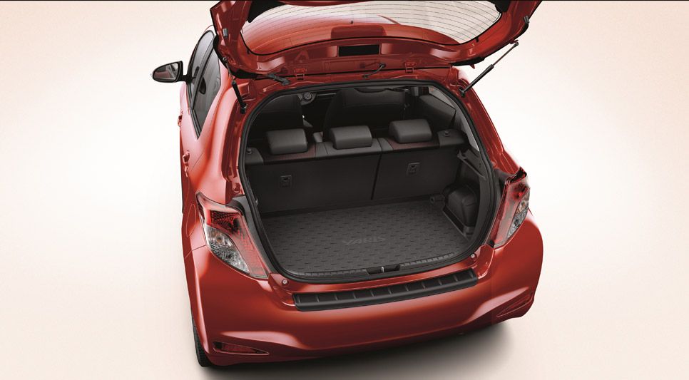 65 accesorios para el Toyota Yaris