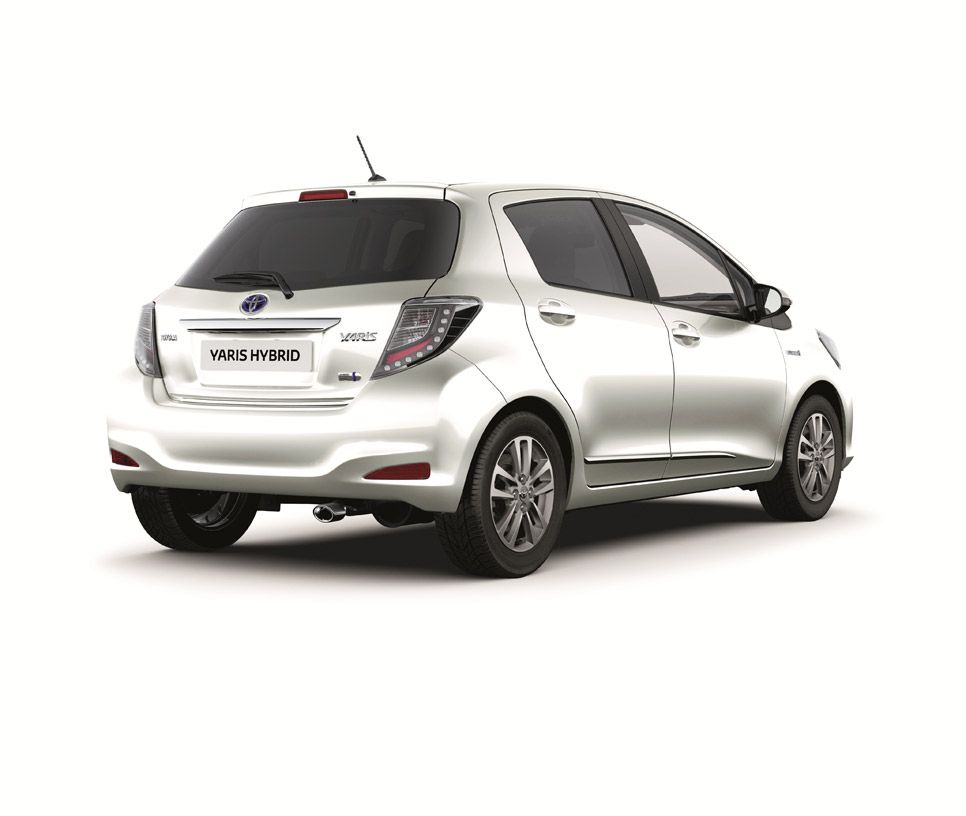 65 accesorios para el Toyota Yaris