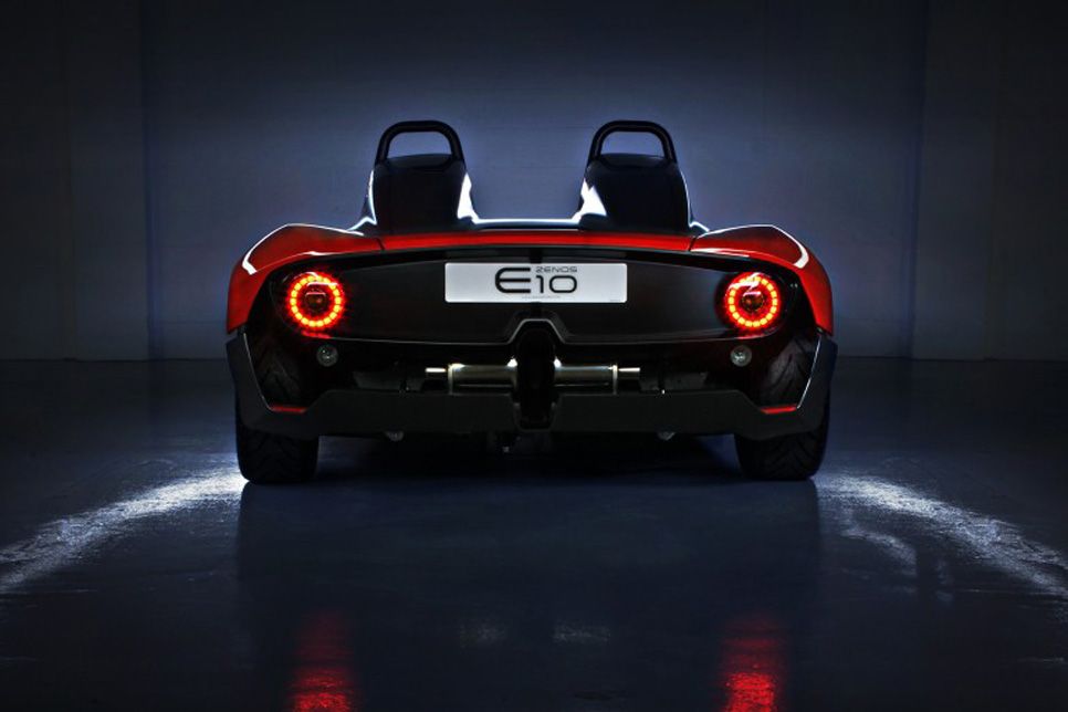 Zenos E10 Roadster, ligereza deportiva