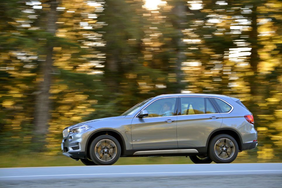 BMW X5 y Serie 6: equipamiento infinito