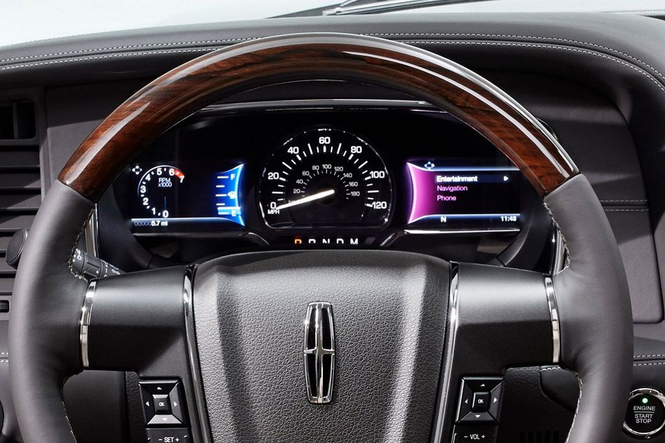 Lincoln Navigator 2015