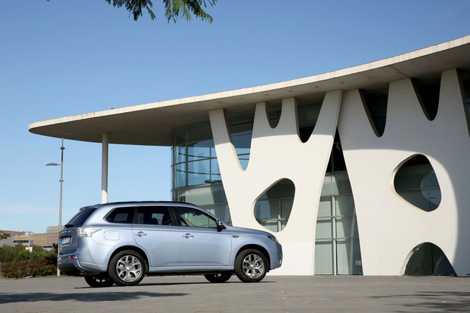 Mitsubishi Outlander PHEV