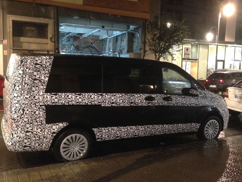 La nueva Mercedes Viano, pillada