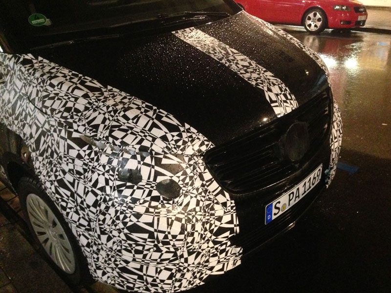 La nueva Mercedes Viano, pillada