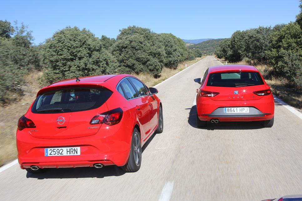 Comparativa: Opel Astra CDTi biturbo vs Seat León TDI FR