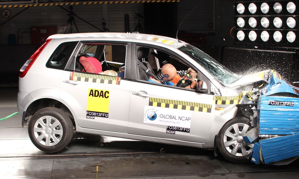 Los coches indios suspenden en las pruebas de choque