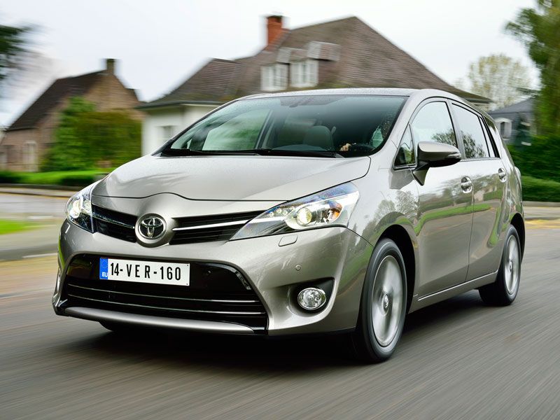 Contacto: Toyota Verso 2014