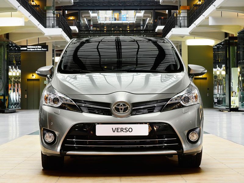 Contacto: Toyota Verso 2014