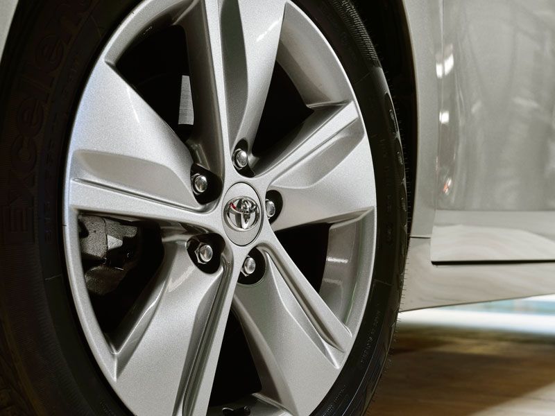 Contacto: Toyota Verso 2014