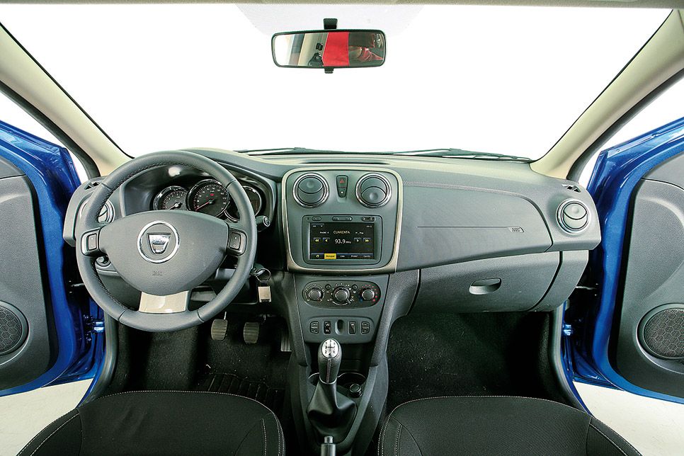 Renault Clio 1.5 dCi y Dacia Sandero 1.5 dCi, frente a frente