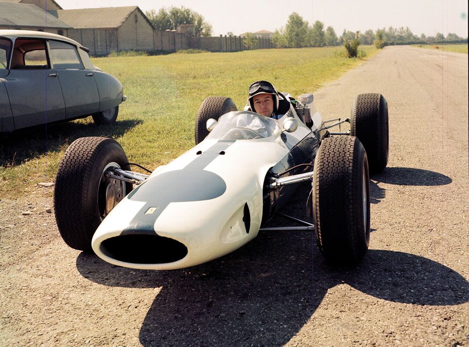 John Surtees, su vida en imágenes