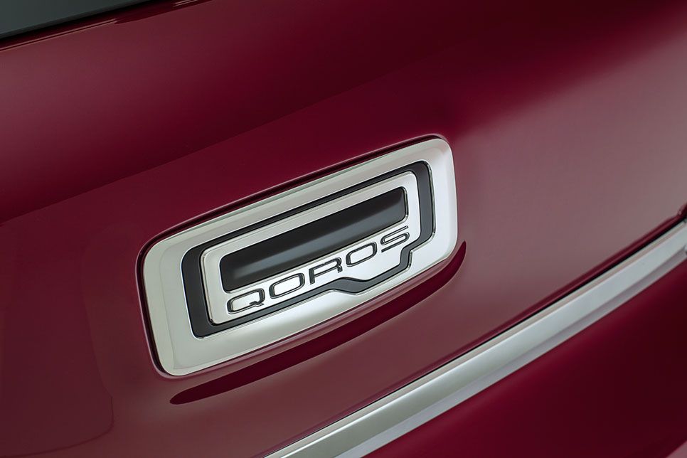 Qoros 3 Hatch, fotos oficiales
