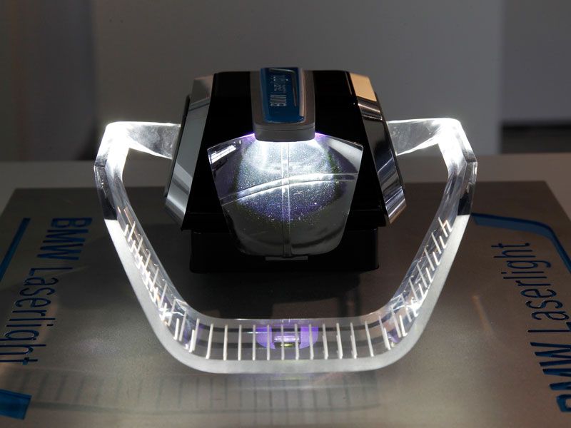 Faros de láser de BMW i8 (prototipo)