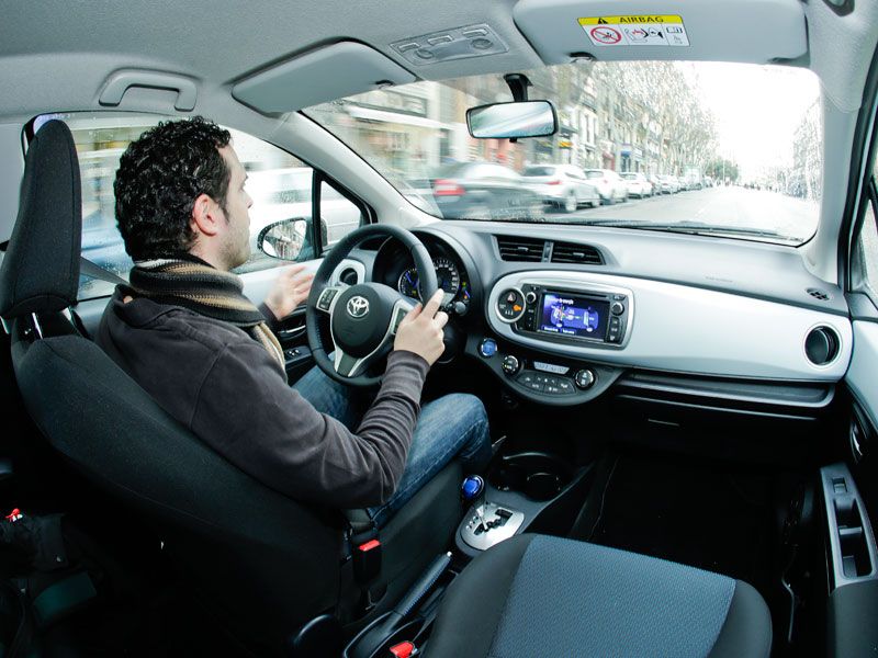 24 horas en Toyota Yaris híbrido