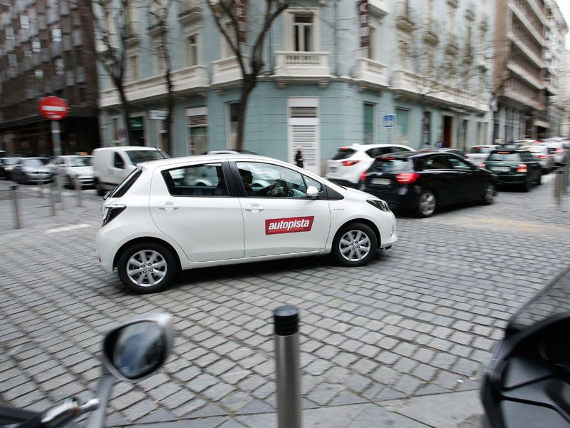 24 horas en Toyota Yaris híbrido