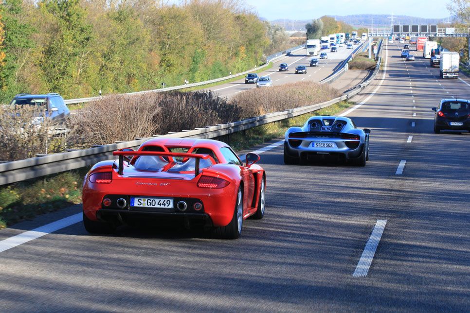 Comparativa: Porsche 918 Spyder vs Carrera GT