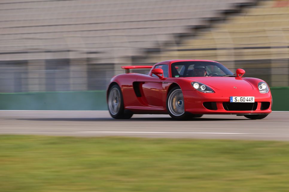 Comparativa: Porsche 918 Spyder vs Carrera GT