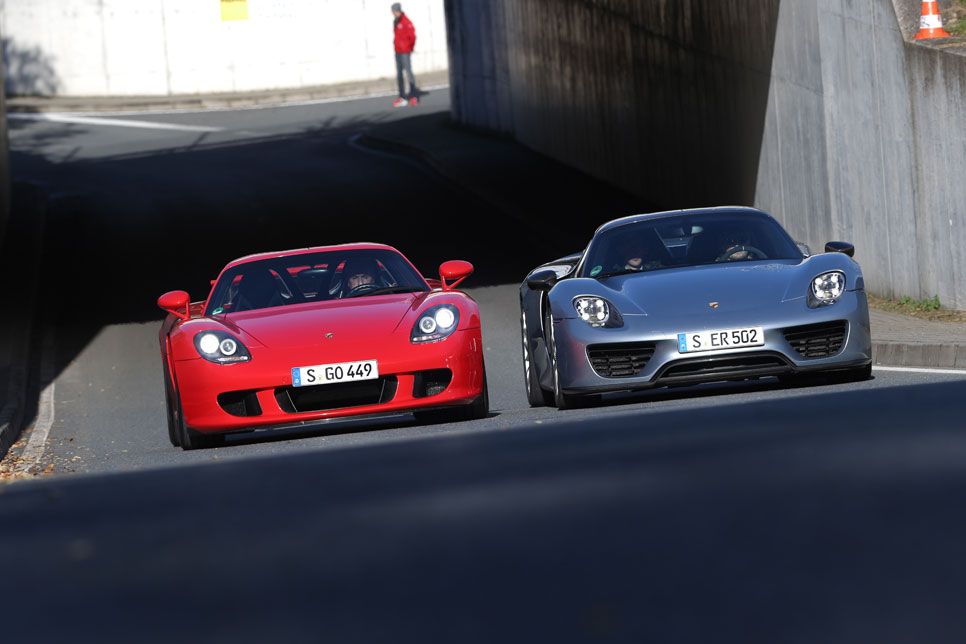 Comparativa: Porsche 918 Spyder vs Carrera GT