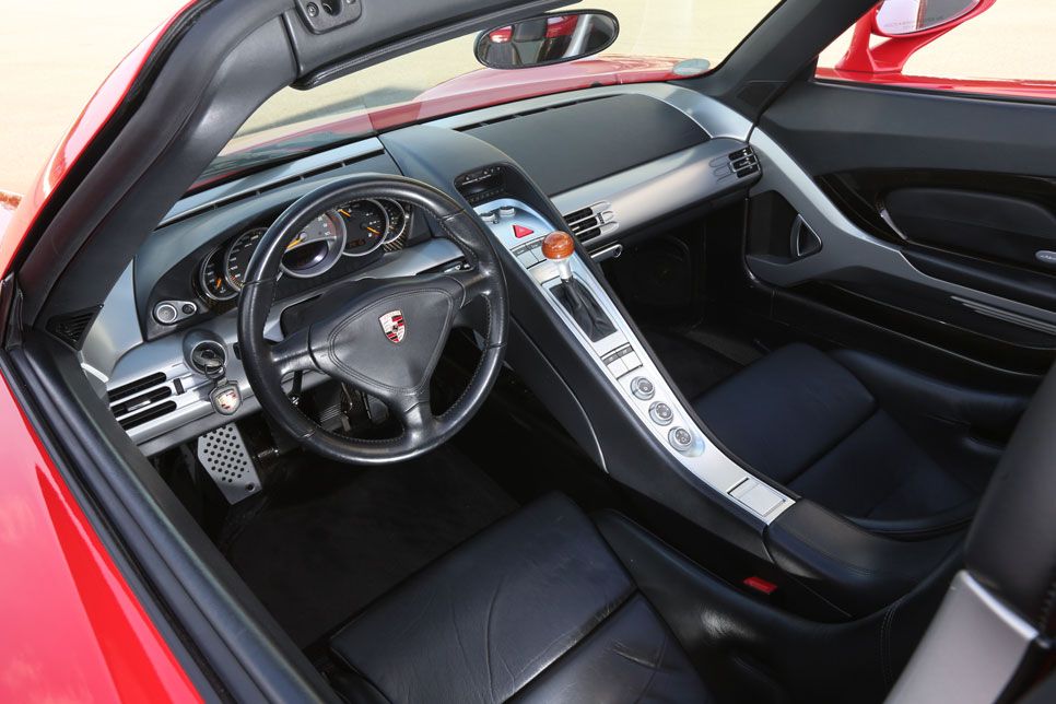 Comparativa: Porsche 918 Spyder vs Carrera GT