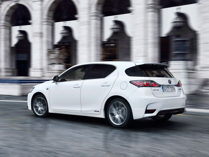 Lexus CT200h 2014