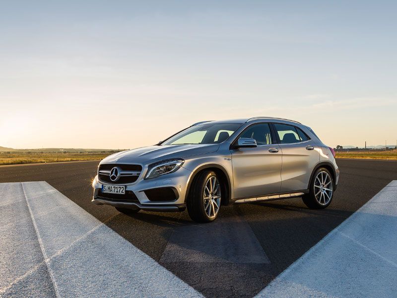 Mercedes GLA 45 AMG: contacto
