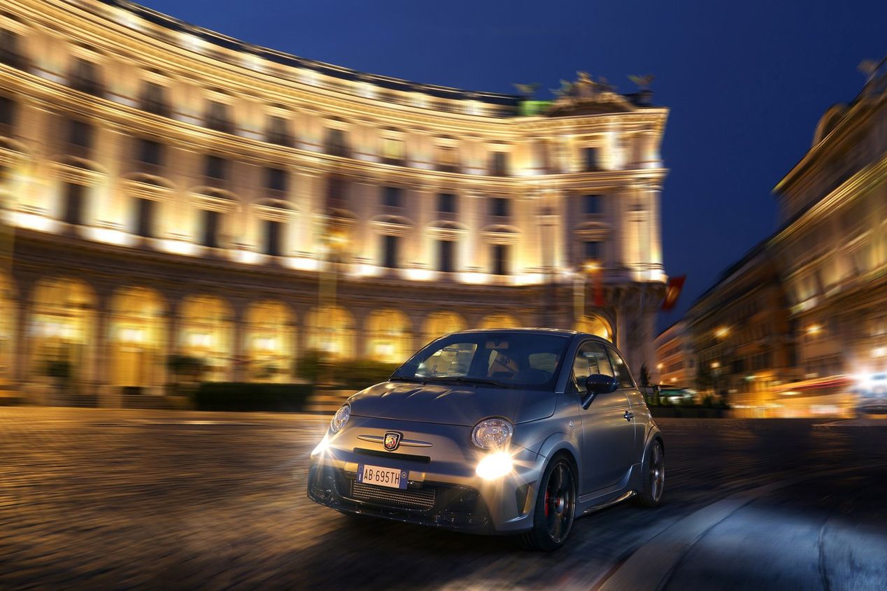Abarth 695 Biposto