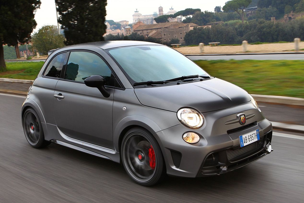 Abarth 695 Biposto