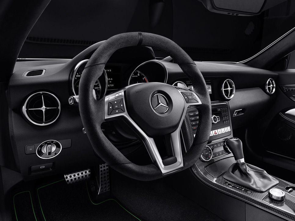 Mercedes SL 2LOOK y SLK CarbonLOOK, pura distinción